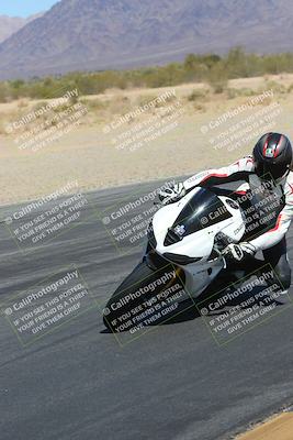 media/Mar-24-2025-Moto Forza (Mon) [[57ce5c5cff]]/2-Intermediate Group/Session 3 (Turn 6 Inside)/